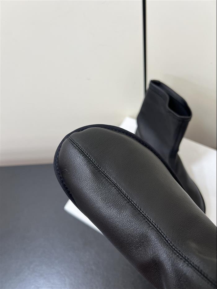 20251128173233735 320